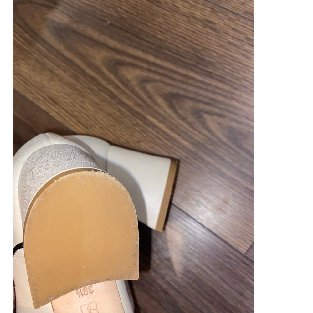 LIKE NEW Mavette Fiona Loafers Pointed Toe Block Heel Ivory/Black Trim EU 38.5 - Picture 14 of 15